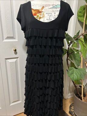 Frank Lyman Design Black Midi Dress